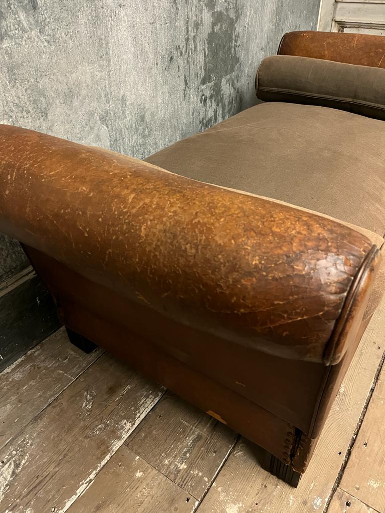 Vintage leather day bed