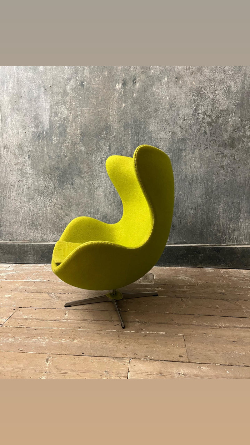 Arne Jacobsen chair