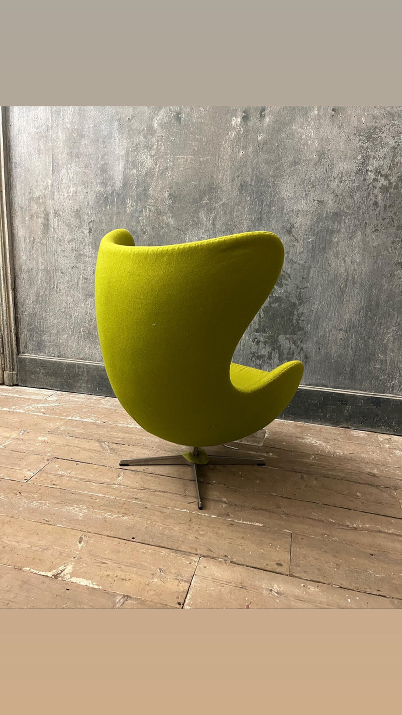 Arne Jacobsen chair
