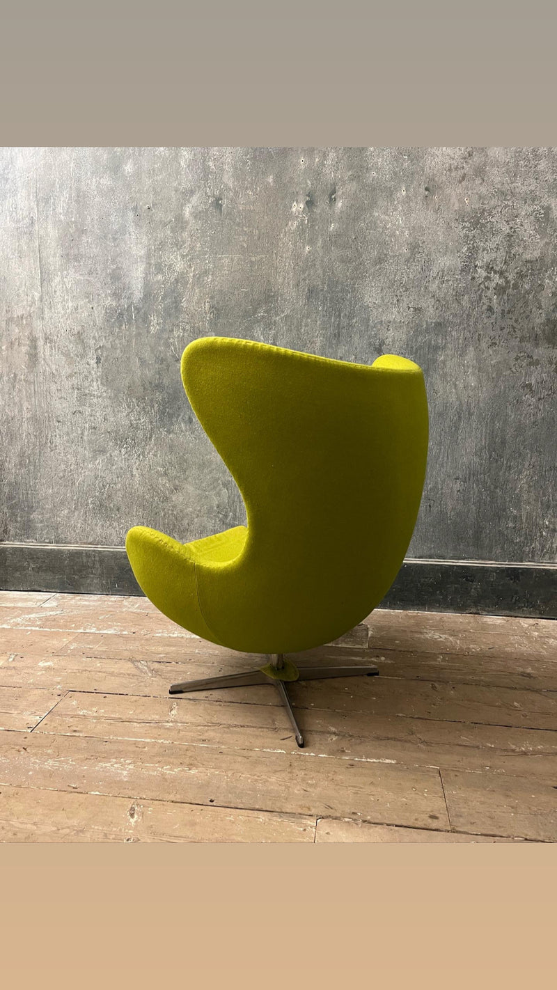Arne Jacobsen chair