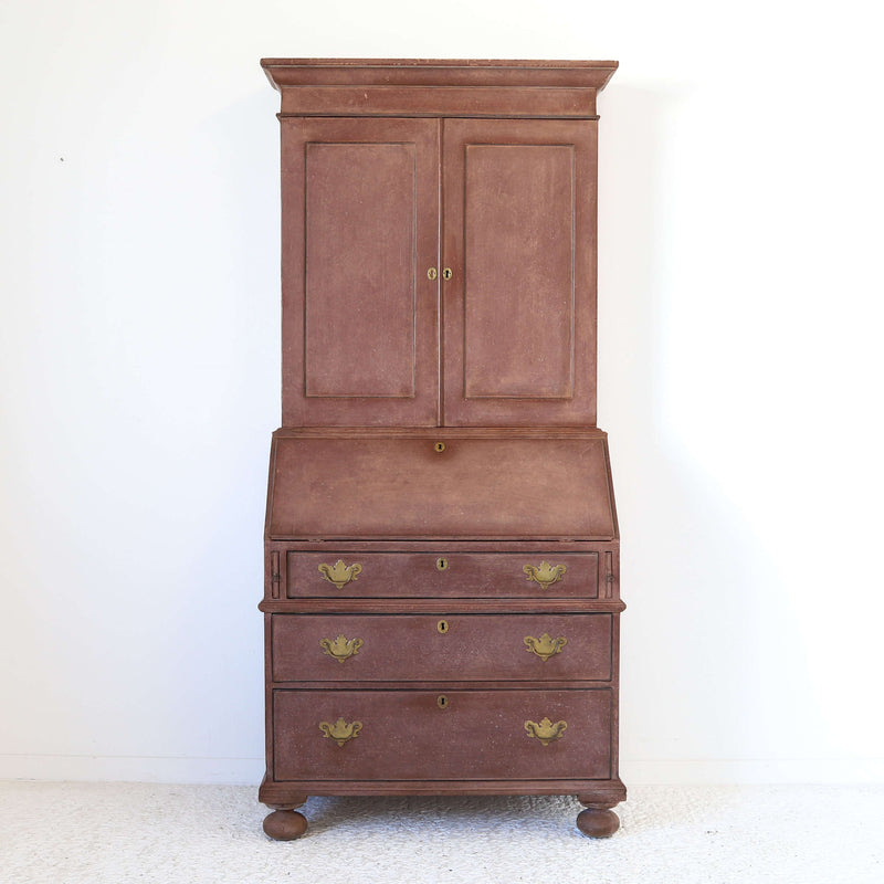 French 18th Century oak commode