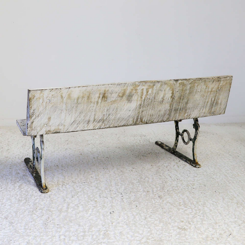 Metamorphic bench table