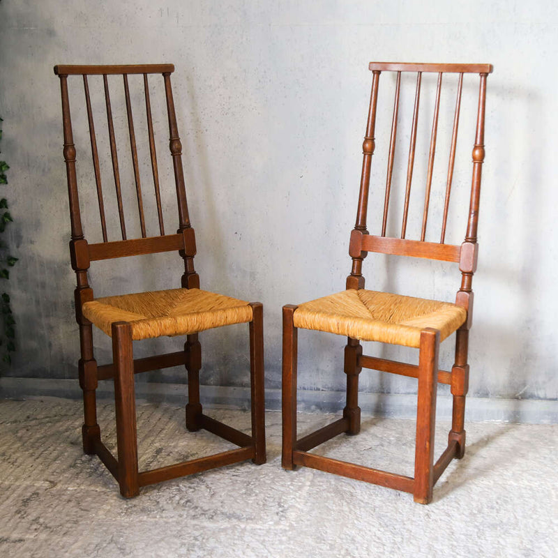 A pair of English design country chairs