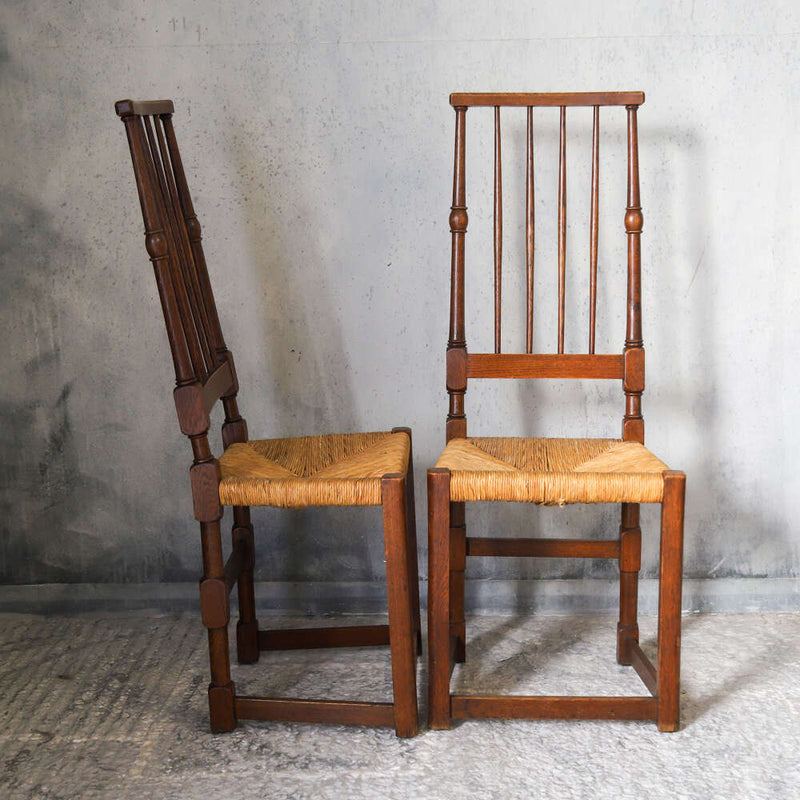 A pair of English design country chairs