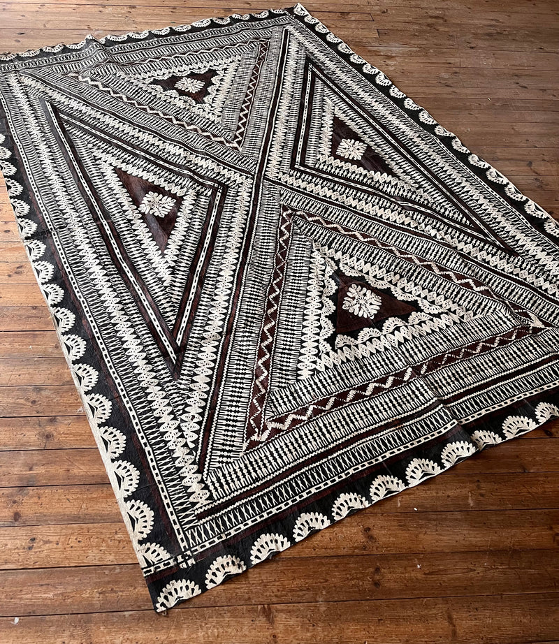 Large Fijian tapa cloth