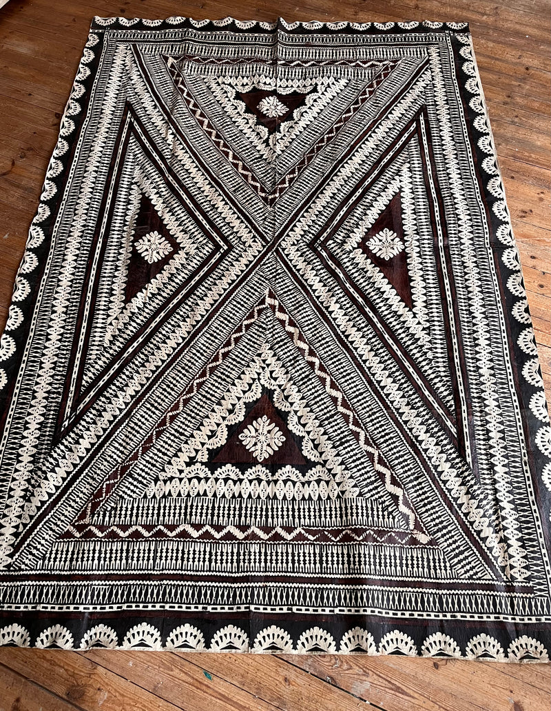 Large Fijian tapa cloth