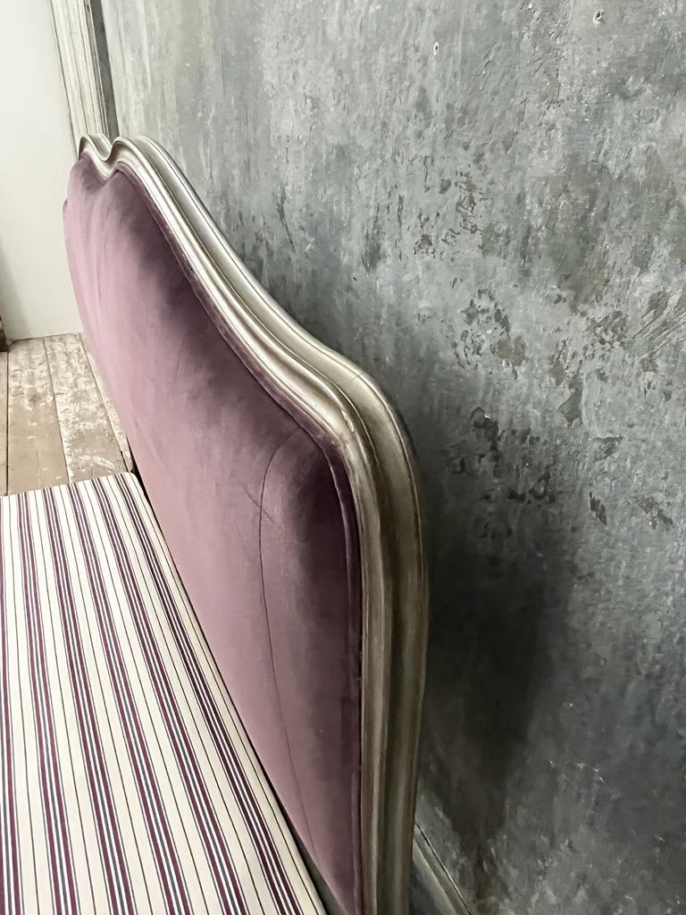French double bed