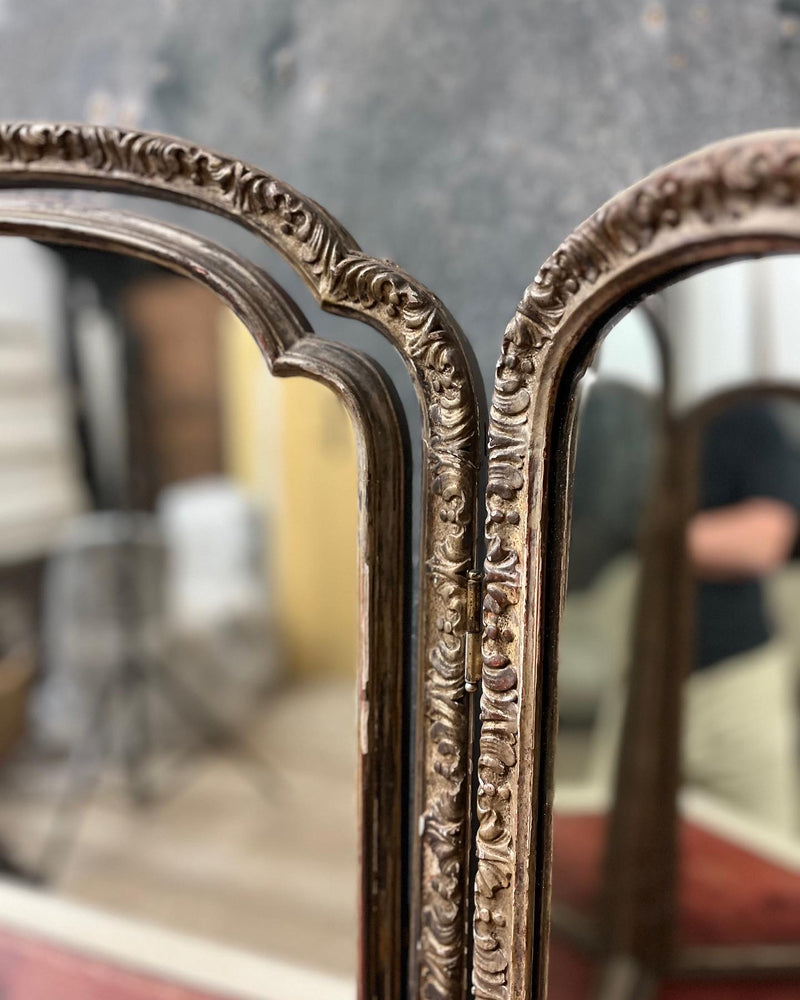 Dressing table triptych mirror