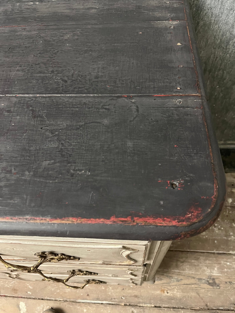 18th century commode