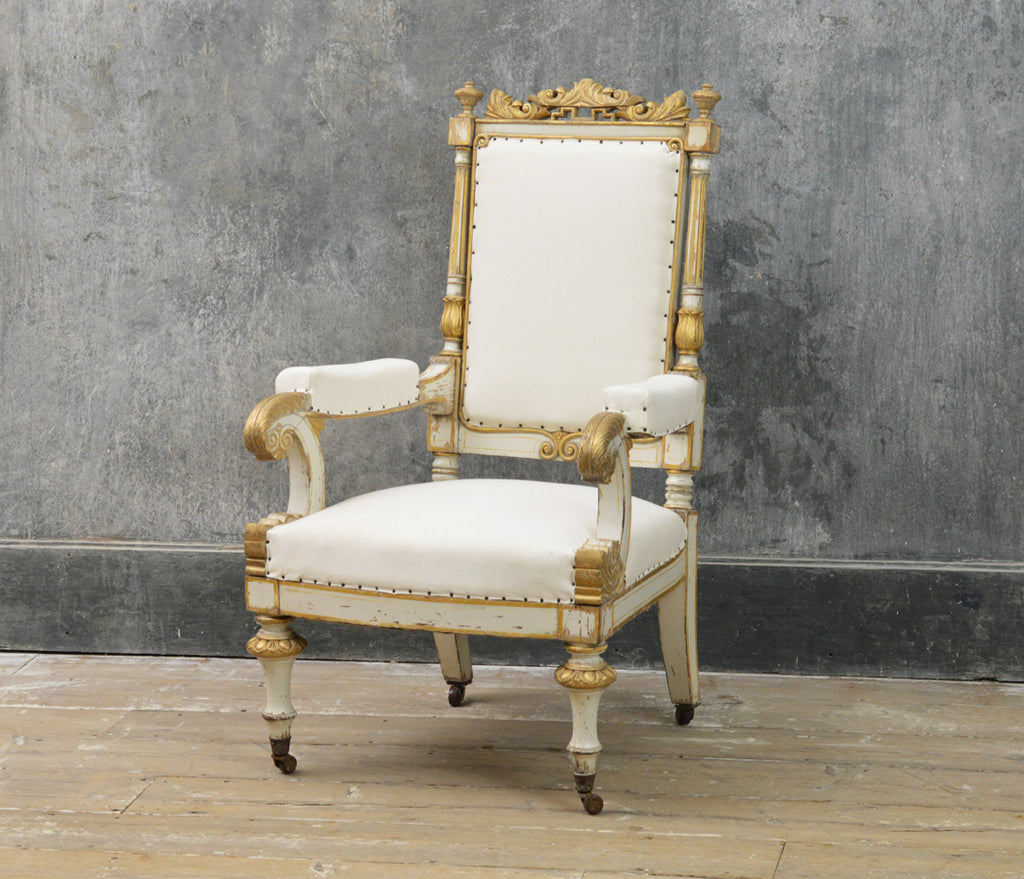 Italian 18th Century carved and gilded throne chair.