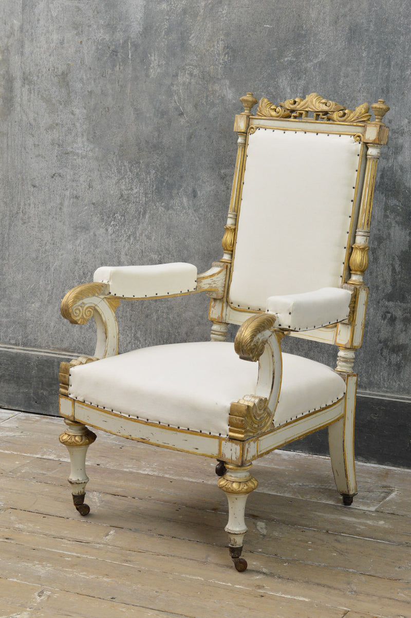 Italian 18th Century carved and gilded throne chair.