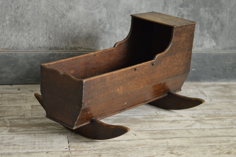 18th CENTURY OAK CRADLE