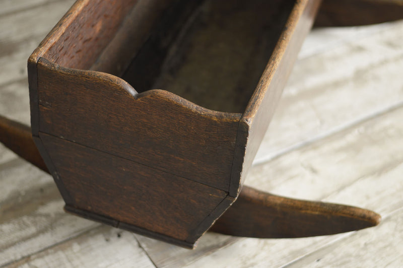 18th CENTURY OAK CRADLE