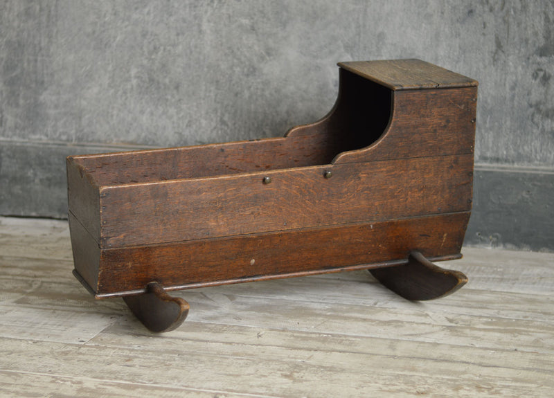18th CENTURY OAK CRADLE