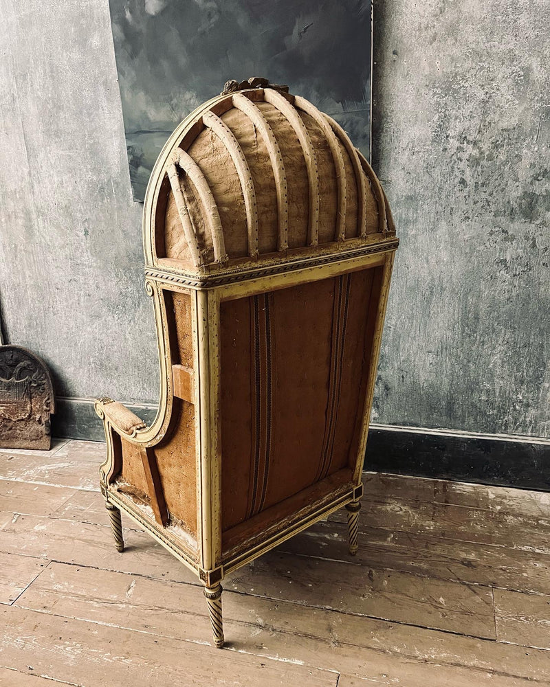 Antique porters hall chair