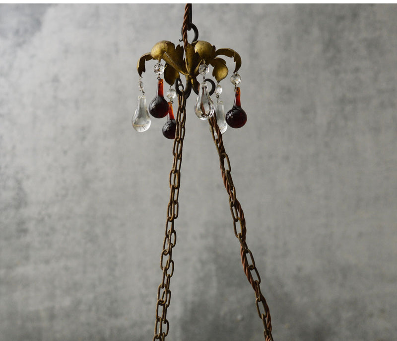 GILDED CHANDELIER WITH MULTICOLOUR DROPS.