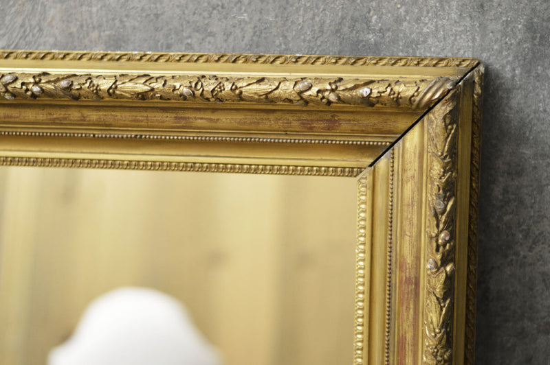 English 19th Century gilt mirror