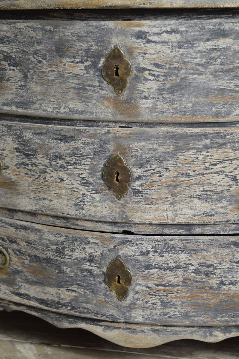18TH CENTURY PAINTED FRENCH COMMODE