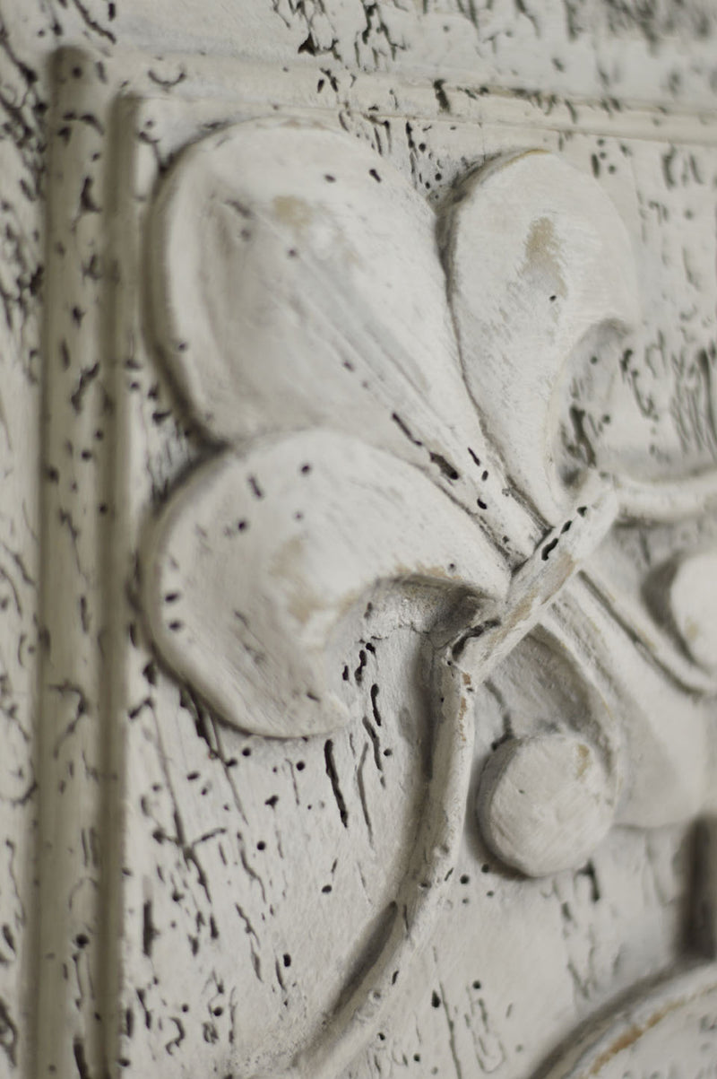 CARVED 18TH CENTURY FRENCH CUPBOARD