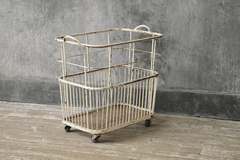 ANTIQUE BAKERS TROLLY