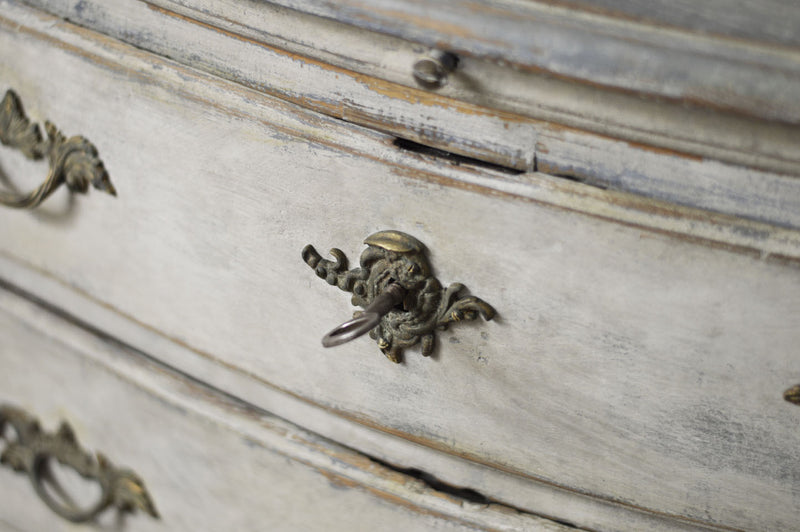 SWEDISH 18TH CENTURY COMMODE
