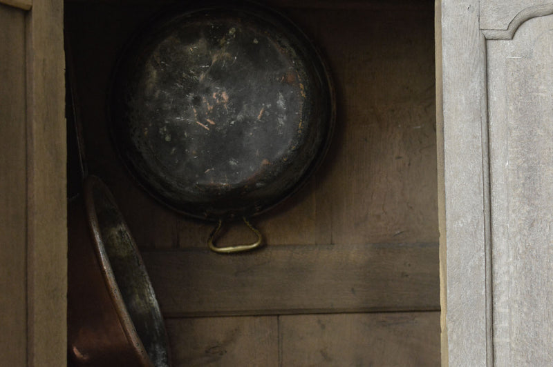 George III LIVERY CUPBOARD