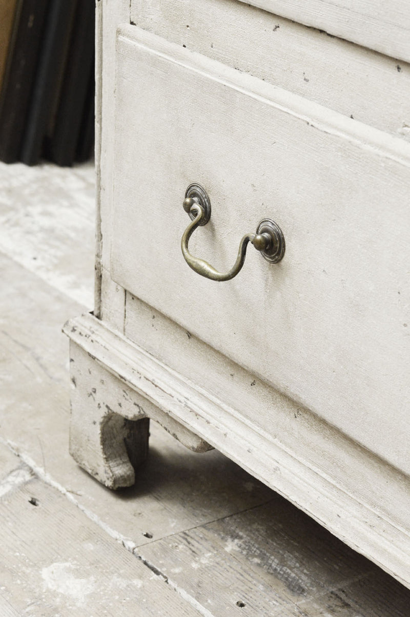 18th Century English Dresser