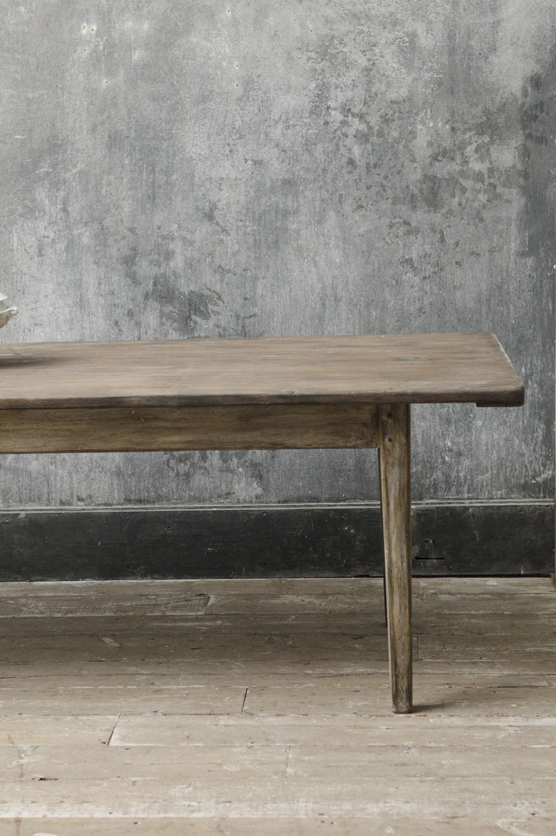 French country farmhouse table