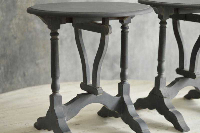 PAIR OF PETIT WINE TABLES