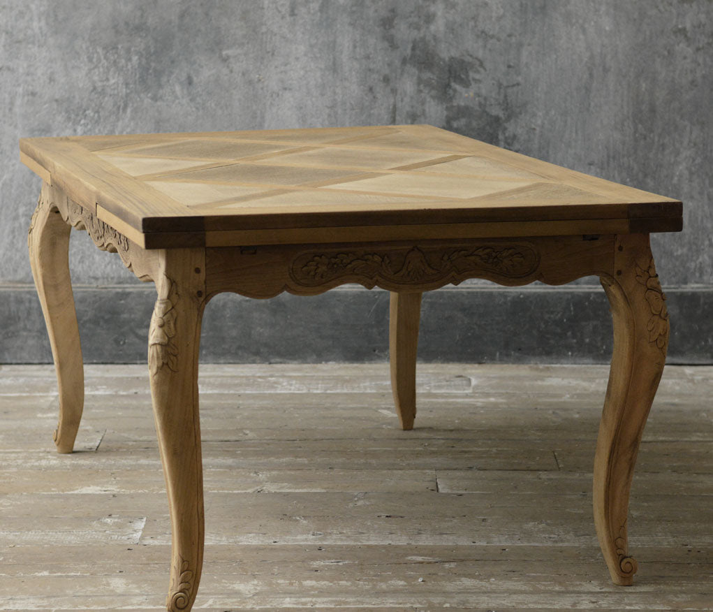 French 19th Century bleached oak dinning table
