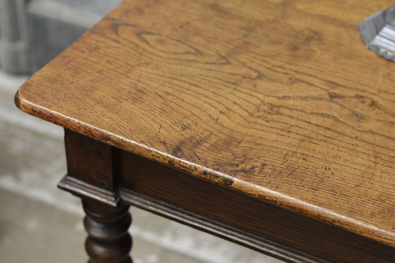 English 19th Century dinning table