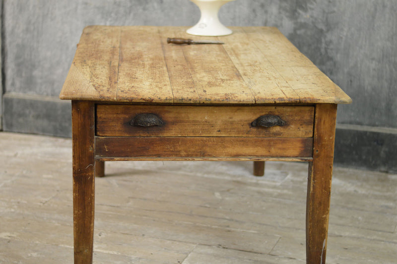 English 19th Century country kitchen table