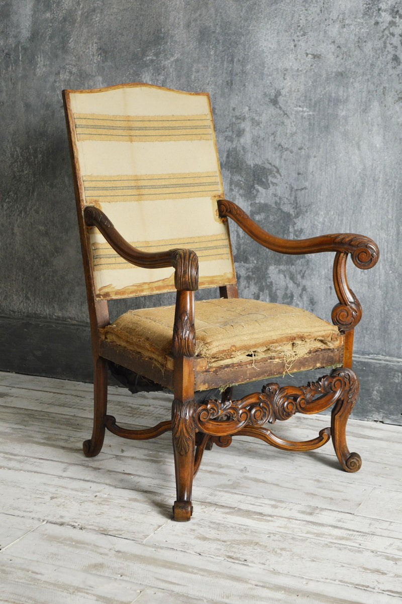 LOUIS XIV CARVER