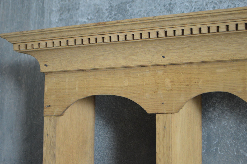 ENGLISH COUNTRY DRESSER